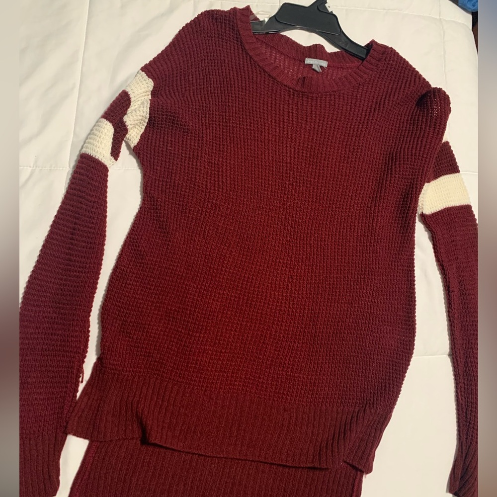 Long sleeve| size S | color burgundy